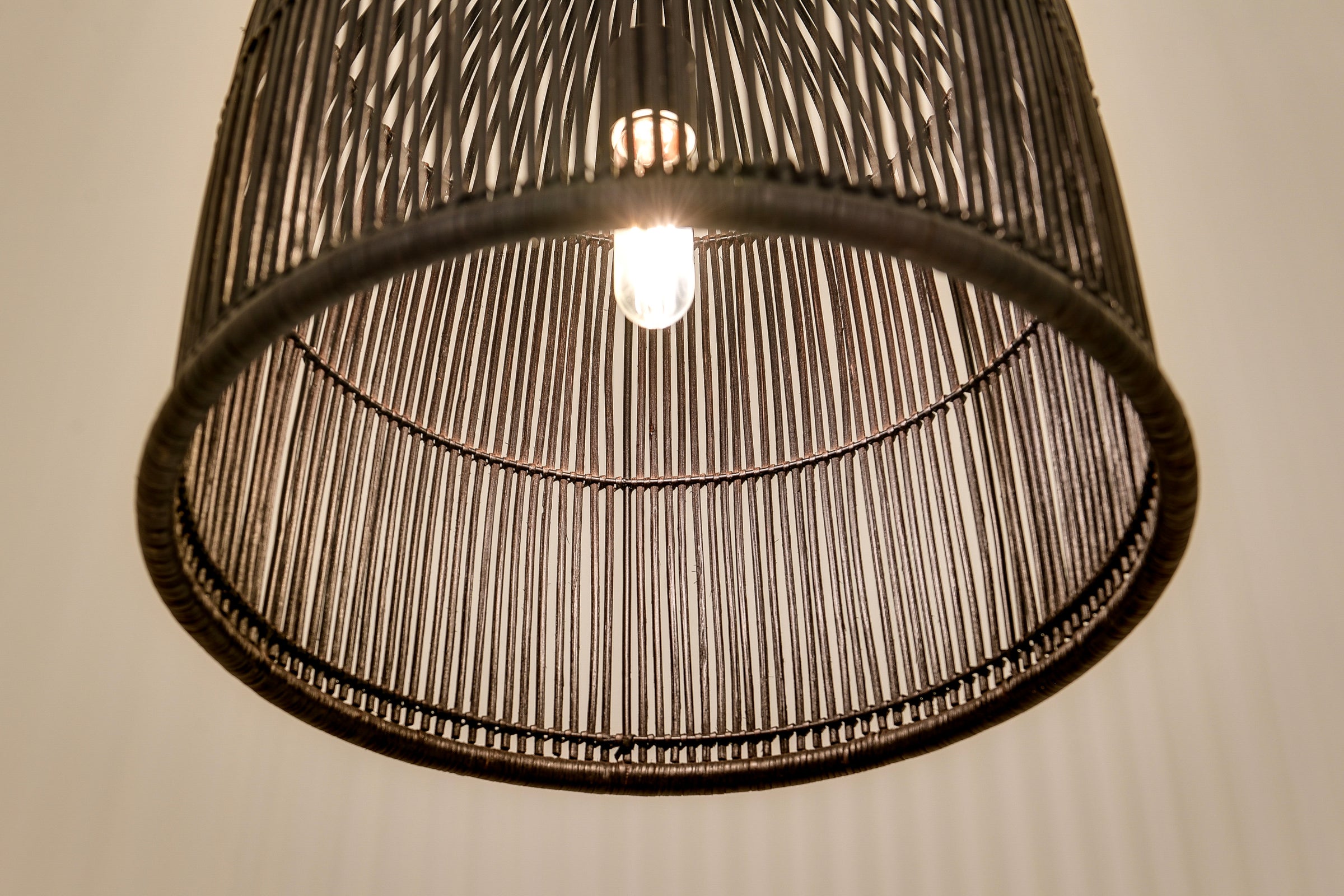 Maria Pendant - Black