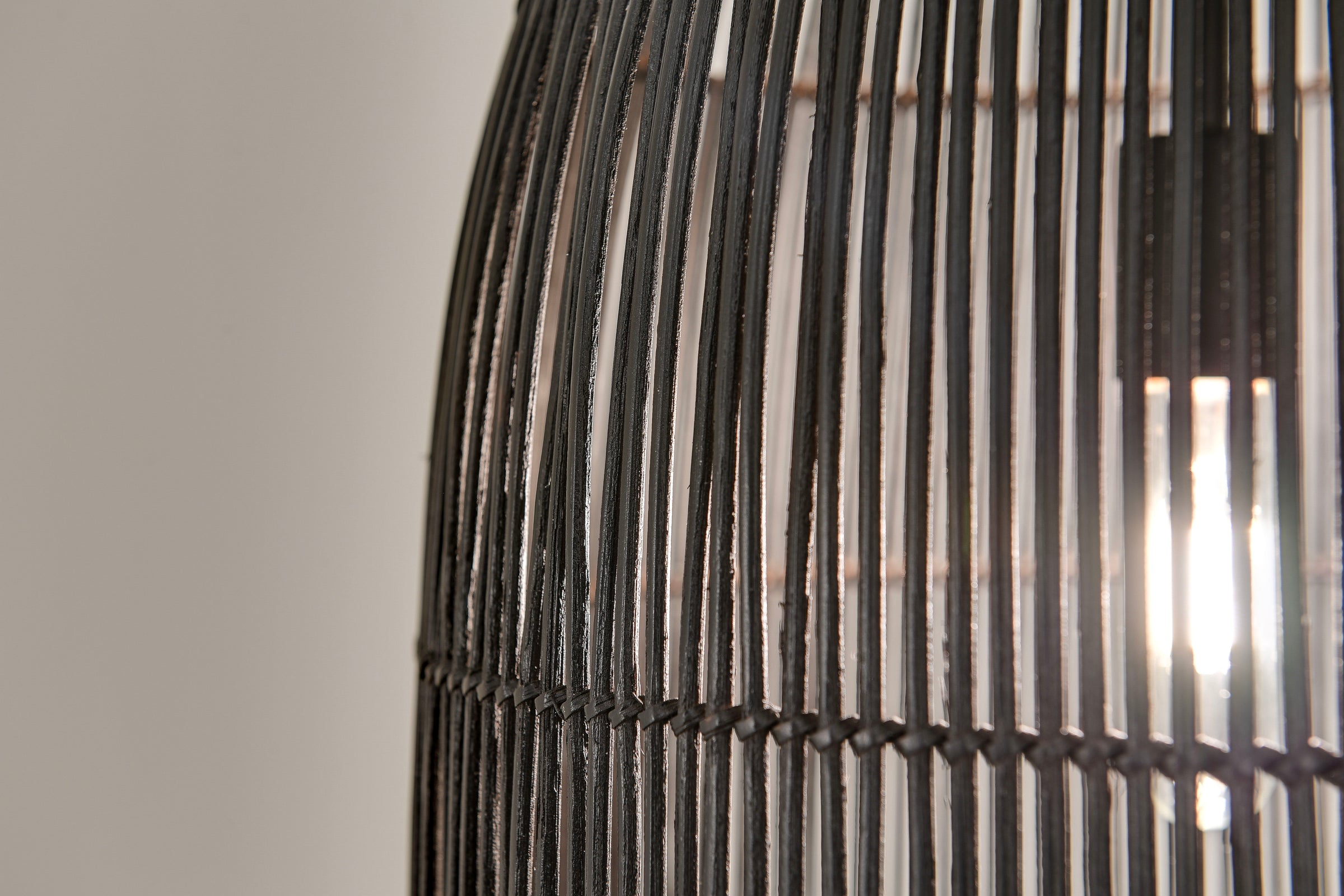 Maria Pendant - Black